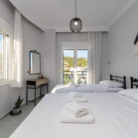 Mikelanna Aegean Skyline Apart Otel 3*