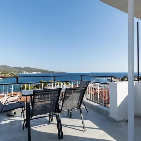 Apart Otel Mikelanna Aegean Skyline