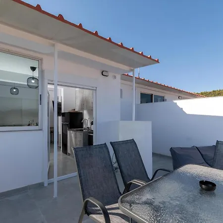 Aparthotel Mikelanna Aegean Skyline 3*