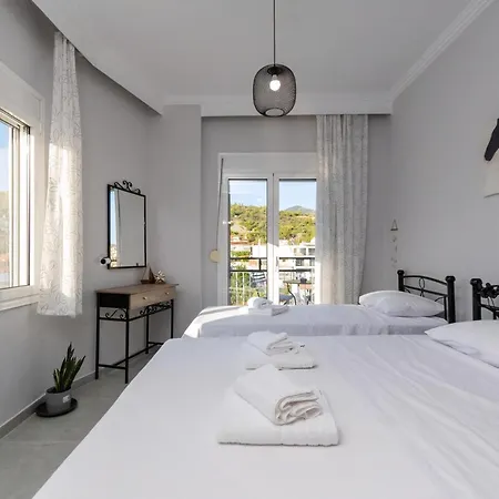 Mikelanna Aegean Skyline Aparthotel