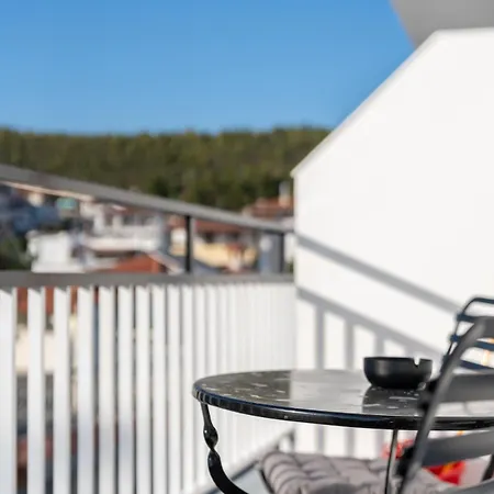 Mikelanna Aegean Skyline Aparthotel 3*