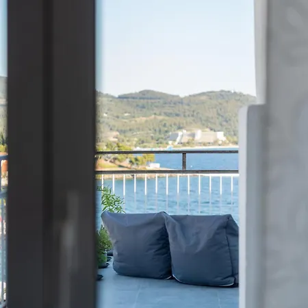 Mikelanna Aegean Skyline Aparthotel