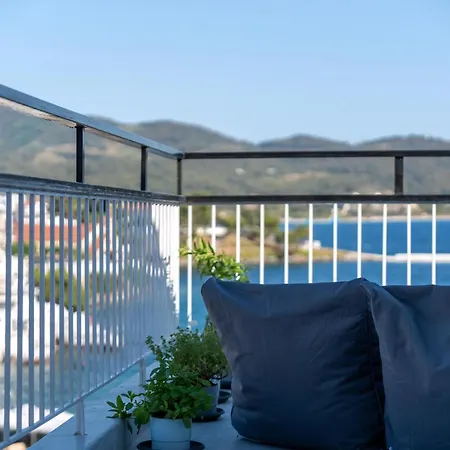 Mikelanna Aegean Skyline 3*