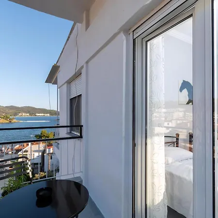 Aparthotel Mikelanna Aegean Skyline